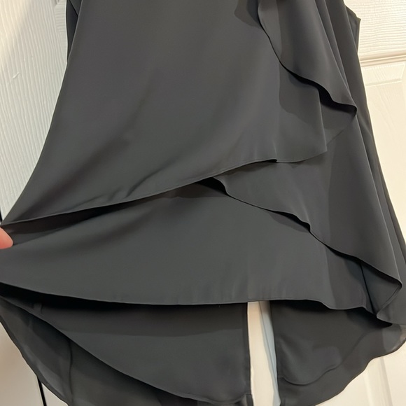 Kenneth Cole black ruffle sleeveless  layers flowy work business casual top L - Picture 6 of 10